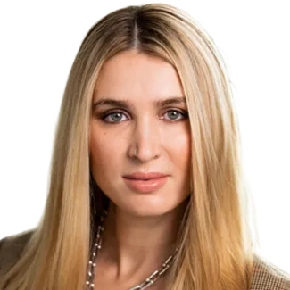 Maria Konovalenko headphoto